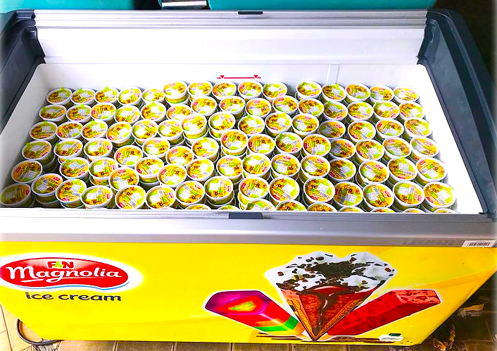 ice cream cup live station