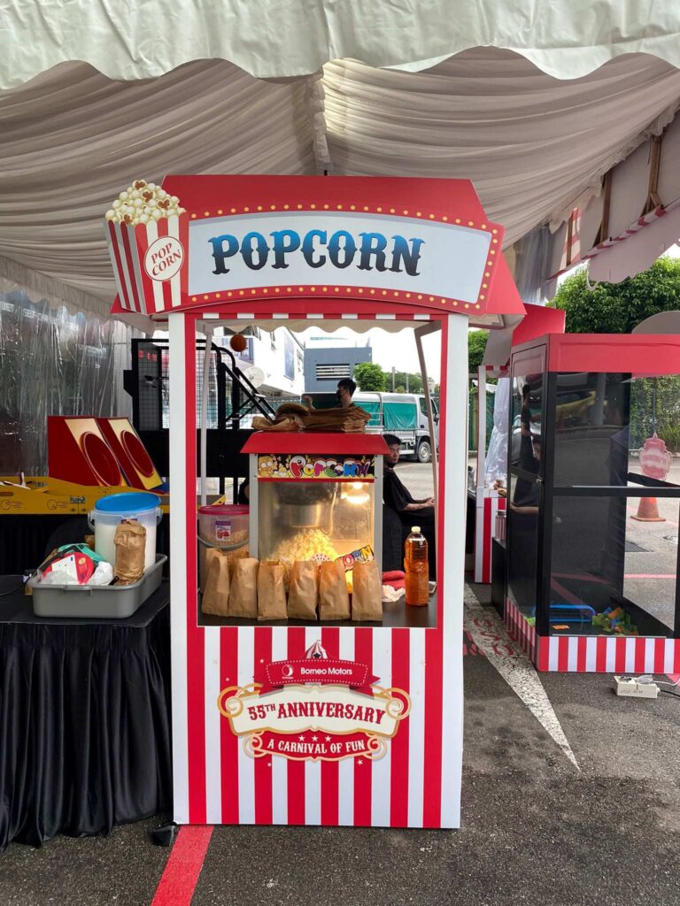 live popcorn station