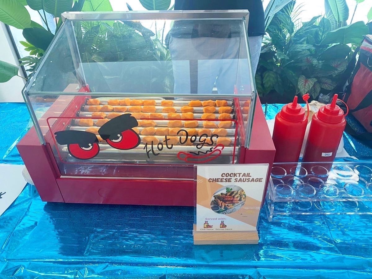 Cocktail Cheese Sausage Live Station