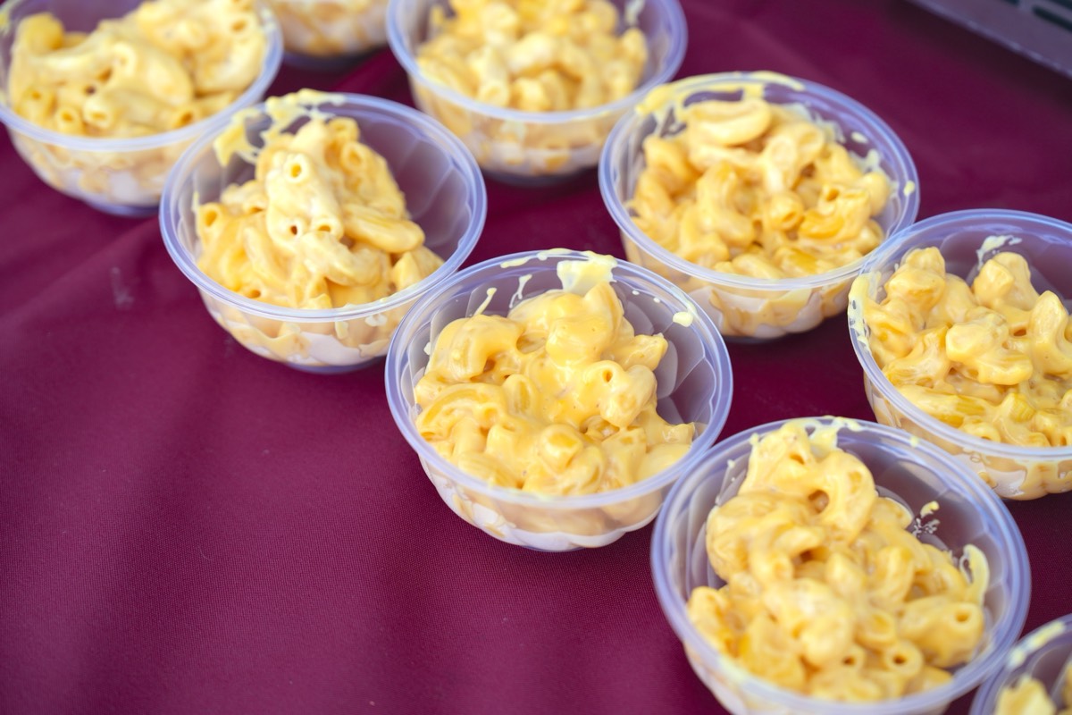 Mac and Cheese Live Station 7